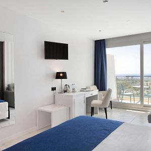 Classic Double Room Sofa Bed Balcony Sea View